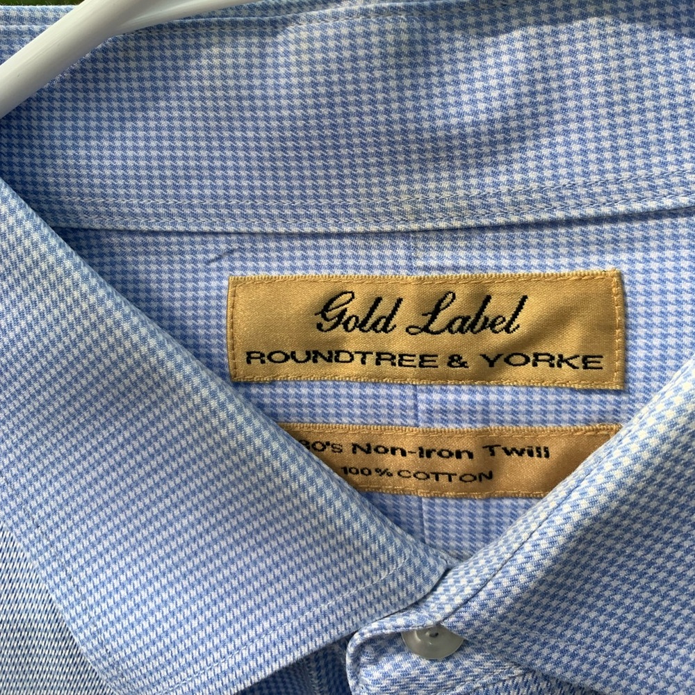 Beautiful Men’s dress or casual shirt